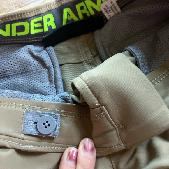 Under Armour Boys Dress Pants Youth Medium Khaki Adjustable Waist  Lot Uniform M - Picture 3 of 3